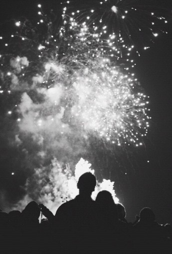 couple-fireworks-platonic-tumblr-favim-com-2719258
